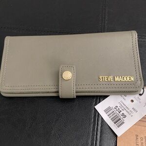 Steve Madden Mint Green Wallet with Gold Accents